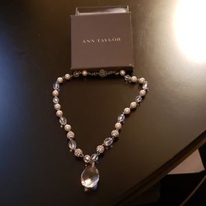 Pearl & crystal necklace